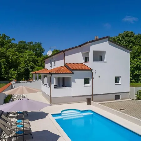 Ellen Sophie Villa