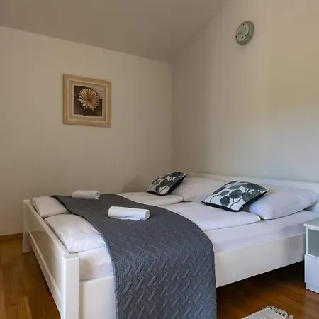Villa Ellen Sophie Vrznaveri